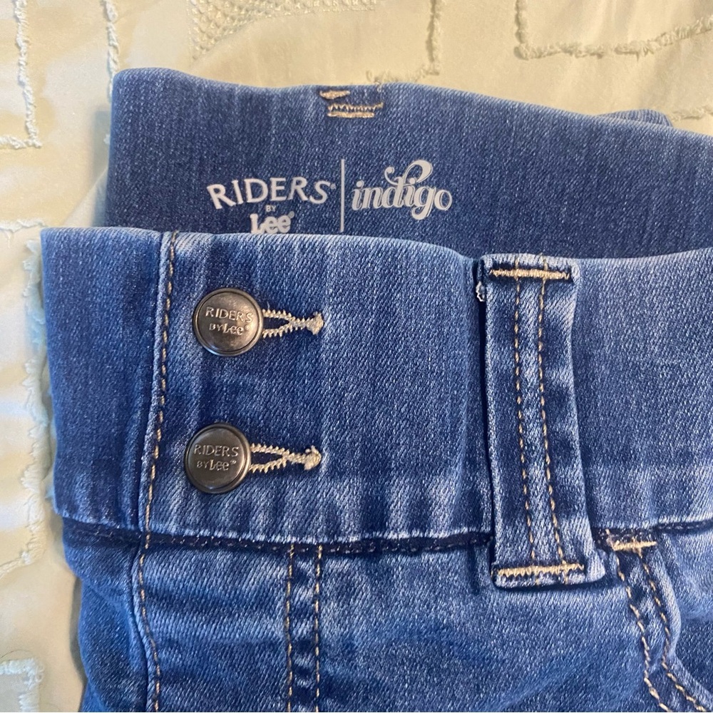 Lee Riders Indigo Jeans - Picture 2 of 5